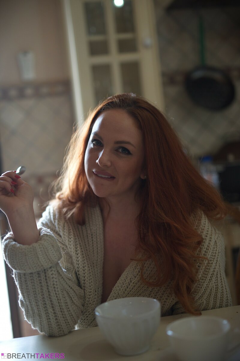 София, 51 год, 1 размер груди